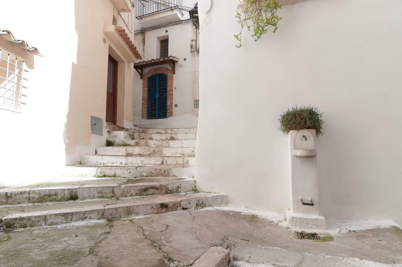 Casa Vacanza Madonnella 12 Сперлонга Экстерьер фото
